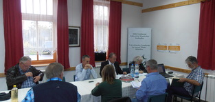 Cluster building by cooperation in the Agro-Food Sector...